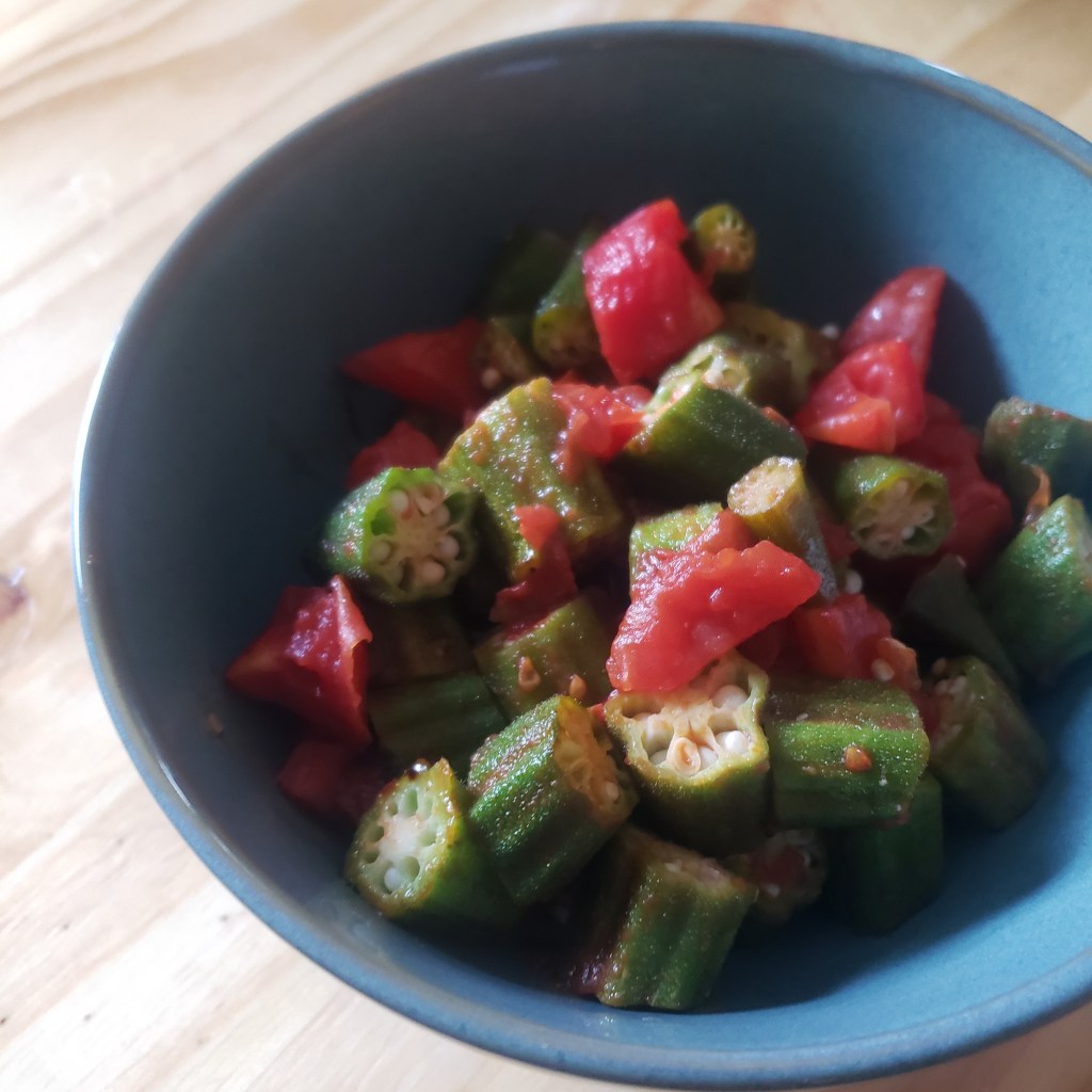 Okra with tomatoes
